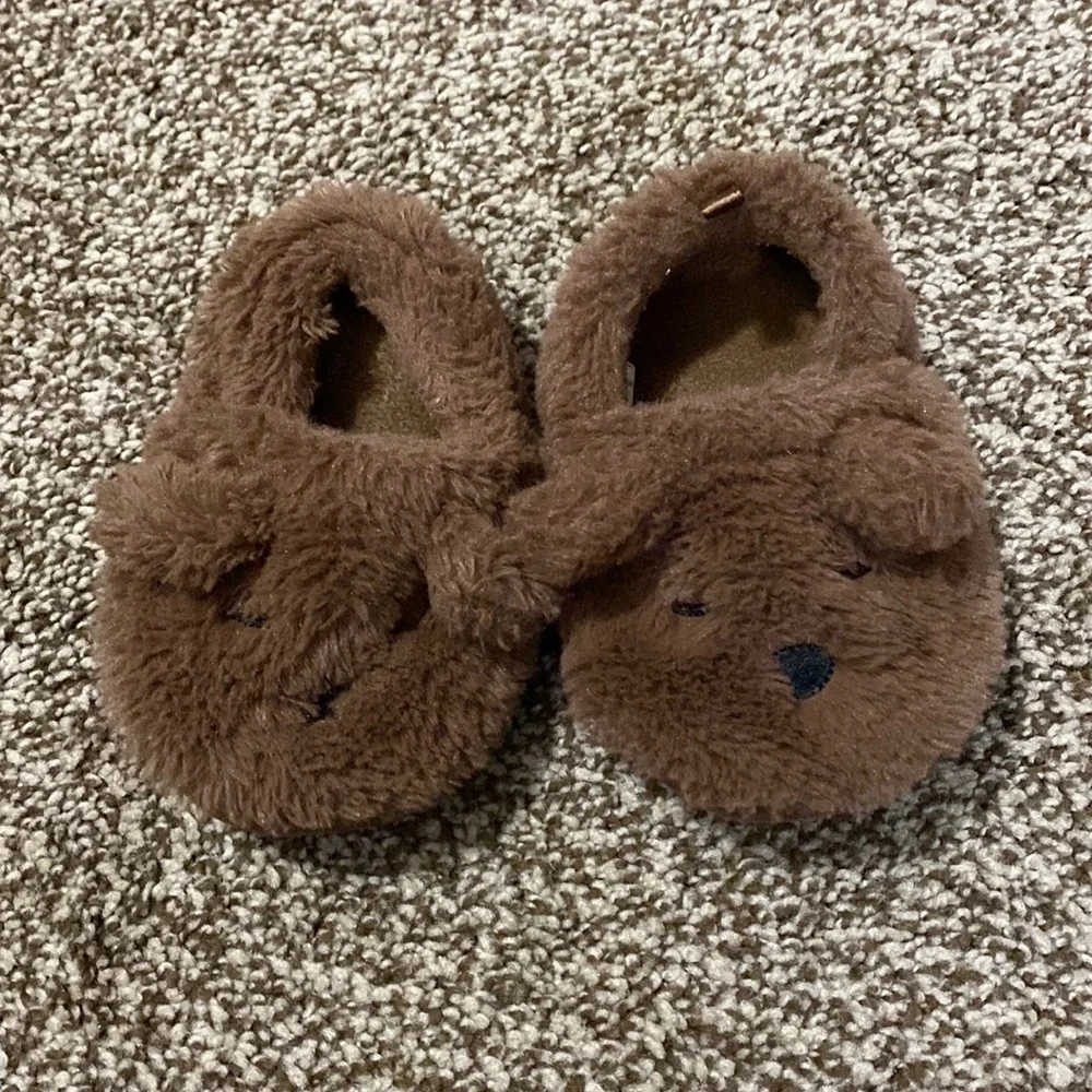 Adorable bear slippers
